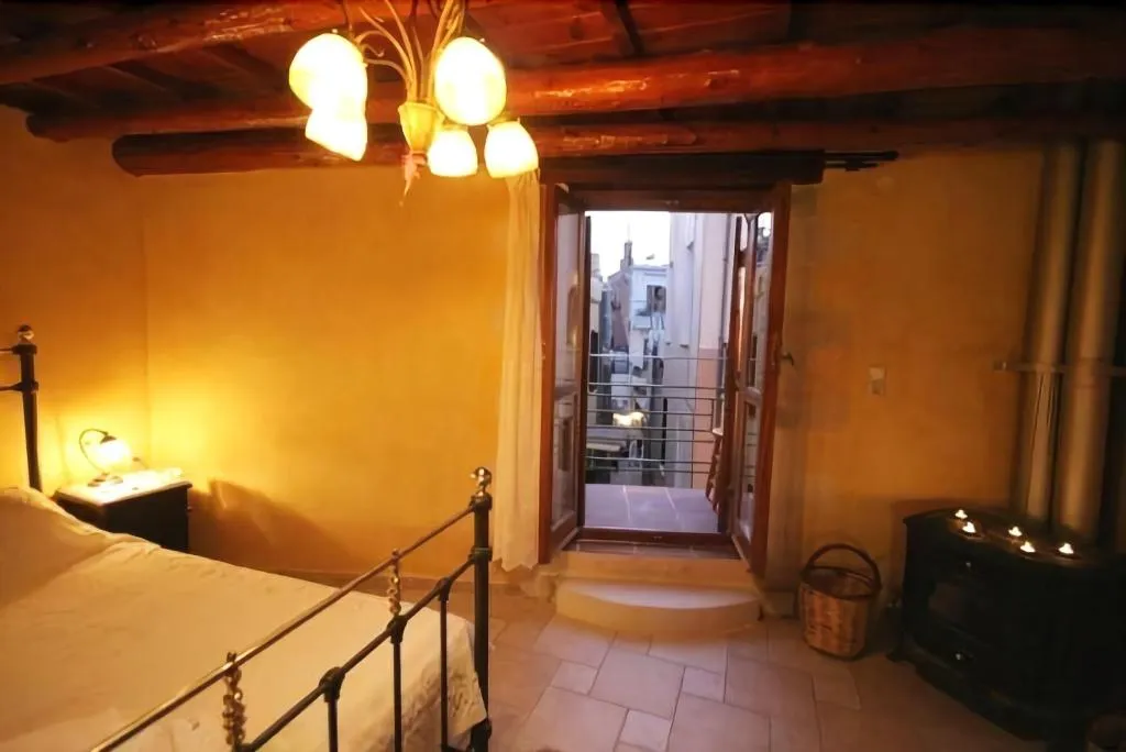 Room, Ifigenia Luxury Suites And Villas, Crete