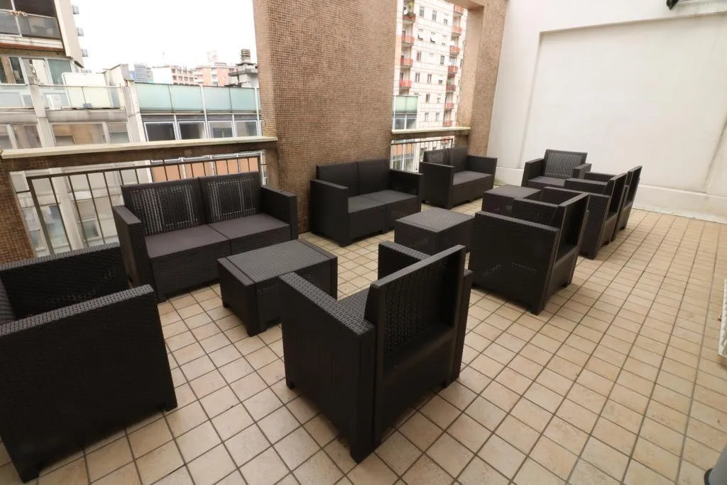 Terrace, Guest House Pirelli, Milan