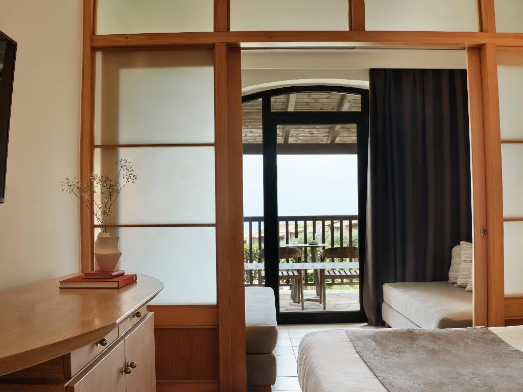 FAMILY ROOM STANDARD Room, Aeolos Beach Resort, Corfu
