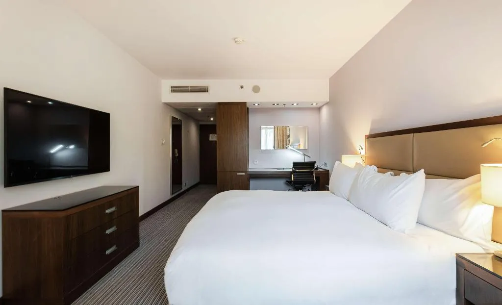 TRIPLE STANDARD Room, Hilton Gdansk, Gdansk