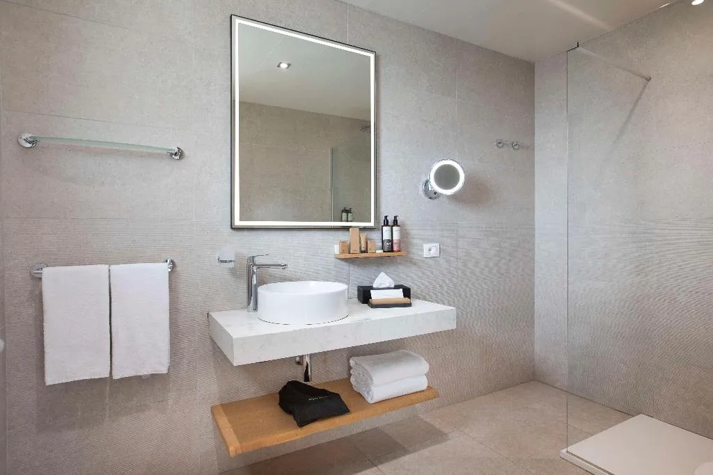 DOUBLE SUPERIOR KING BED Room, Mangia's Santa Teresa Sardinia, Curio Collection, Olbia