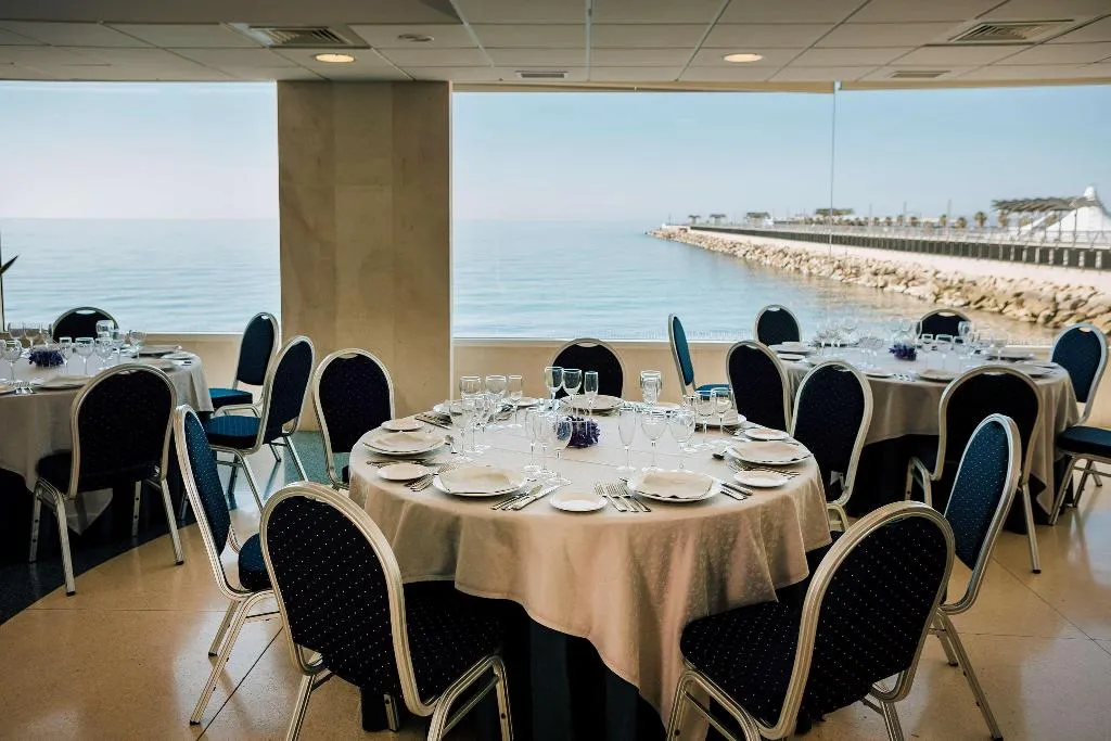 Conferences, Suit d M correct code to use 3695, Costa Blanca