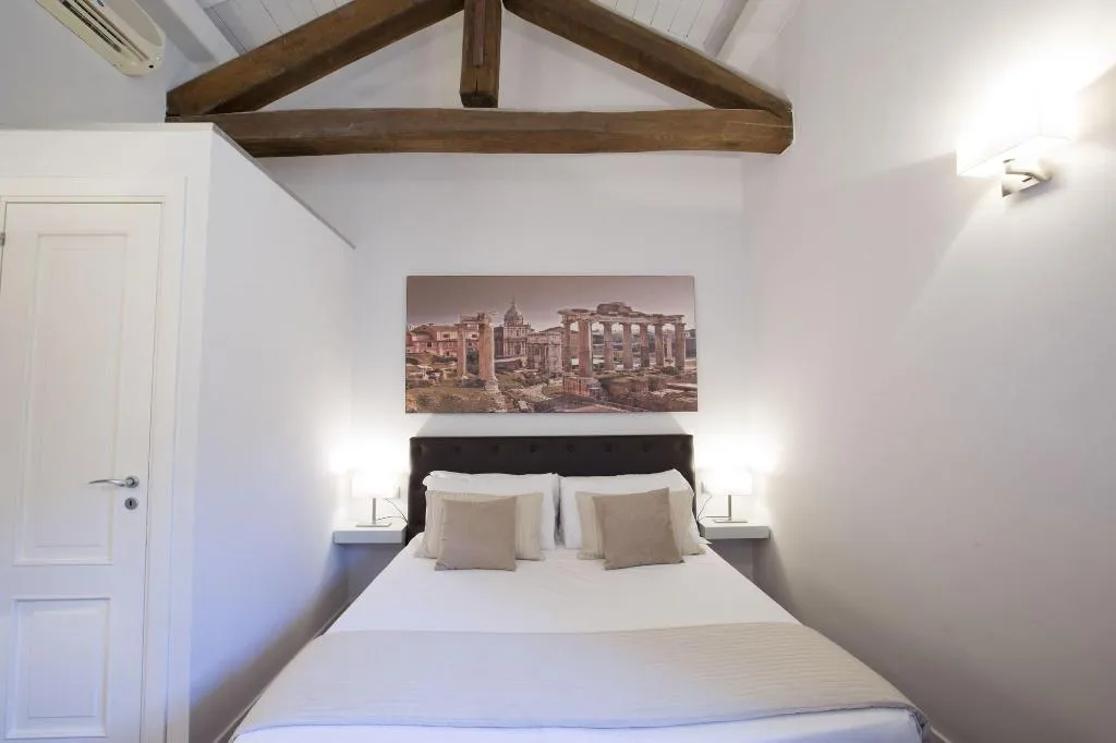 Room, Relais Arco Della Pace, Rome