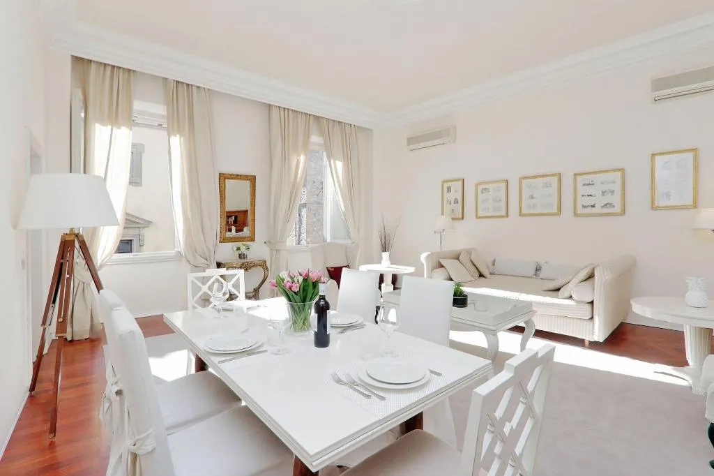 Room, Cerretani 4 Duomo Guesthouse - My Extra Home, Florence
