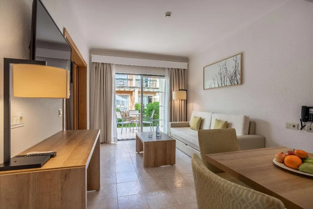 Room, Zafiro Menorca, Menorca
