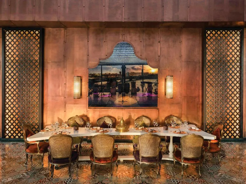 Restaurant, Fairmont Nile City, Cairo