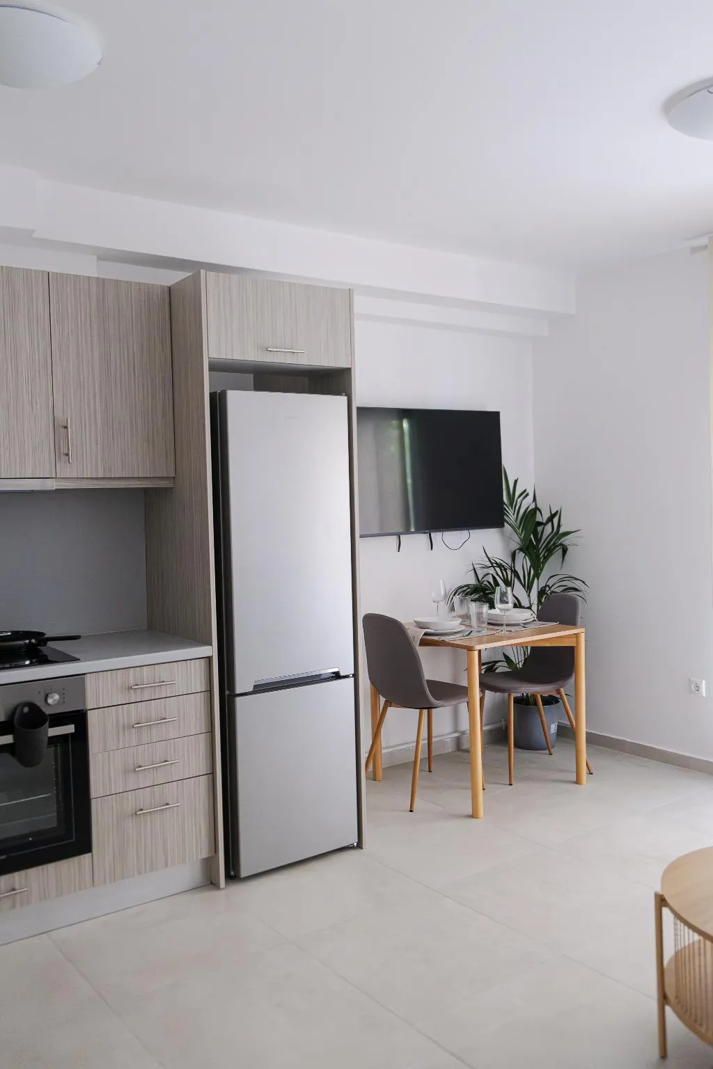 APARTMENT DELUXE KING BED Room, Noon Smart Residences, Athens