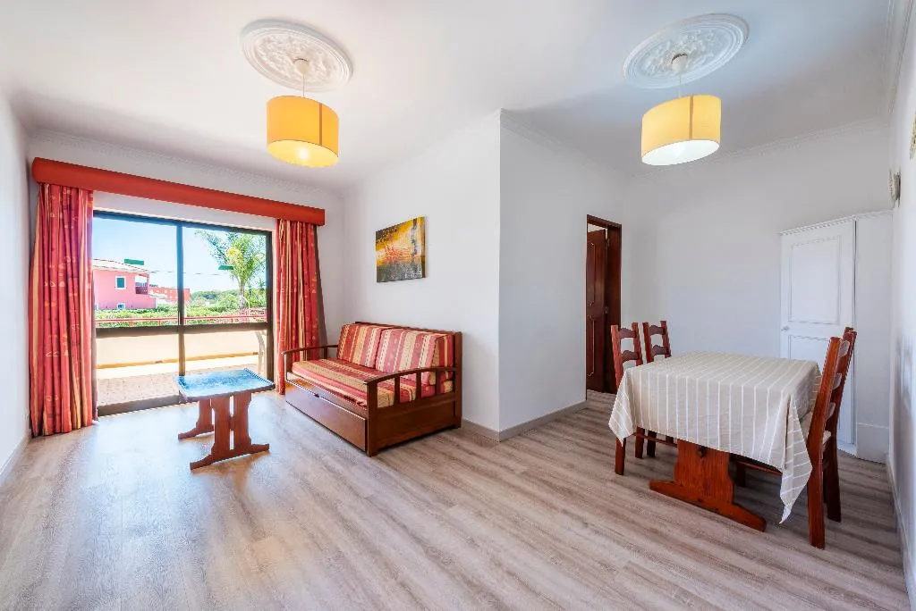 APARTMENT POOL VIEW ONE BEDROOM Room, Solgarve, Algarve