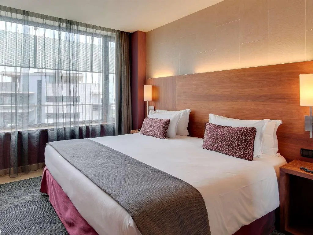 Room, Badalona Tower, Barcelona