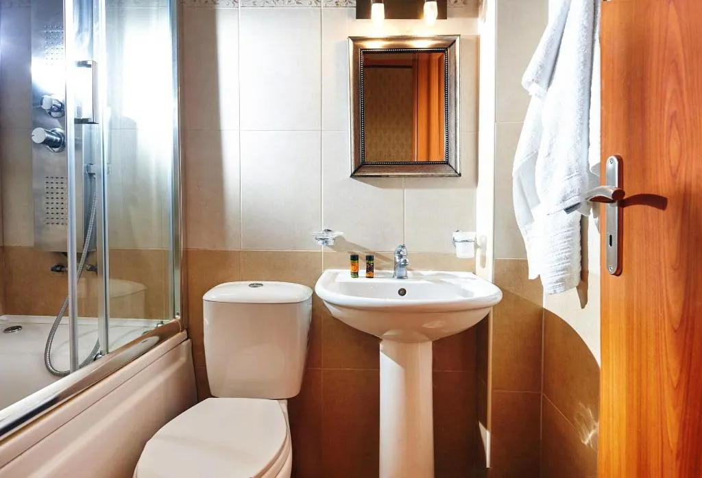 Room, Archontiko - Rethymno Old Town Suites, Crete