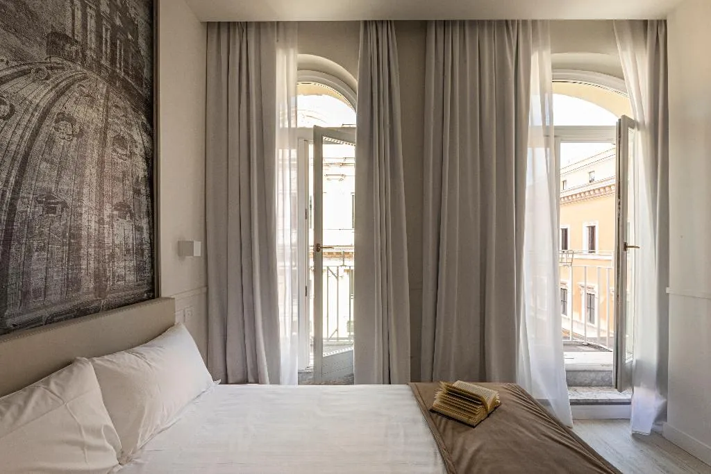DOUBLE CLASSIC WITH BALCONY Room, Regno, Rome