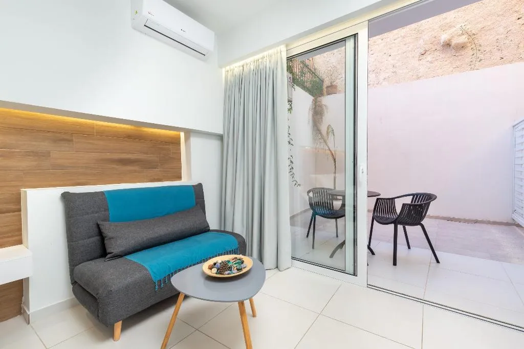 TRIPLE SUPERIOR WITH TERRACE Room, Notus, Crete
