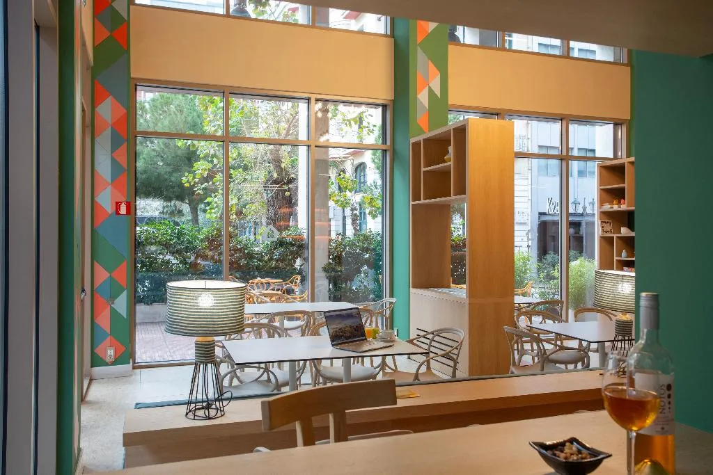 Restaurant, Casual Kubic Athens, Athens