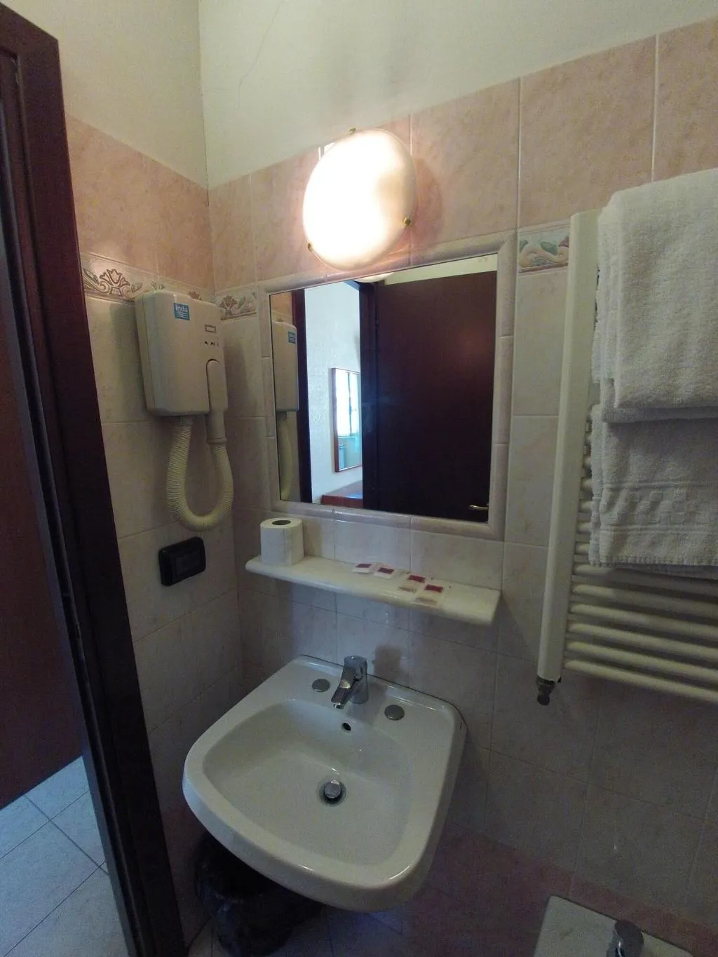 Room, Casali, Naples