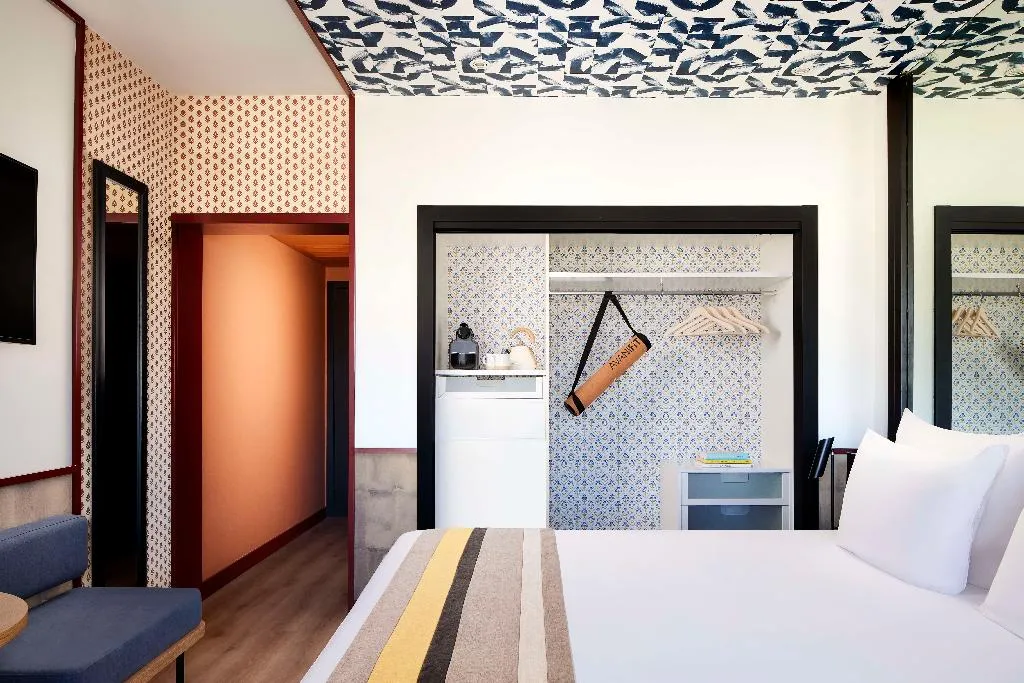 DOUBLE DELUXE Room, Avani Avenida Liberdade, Lisbon