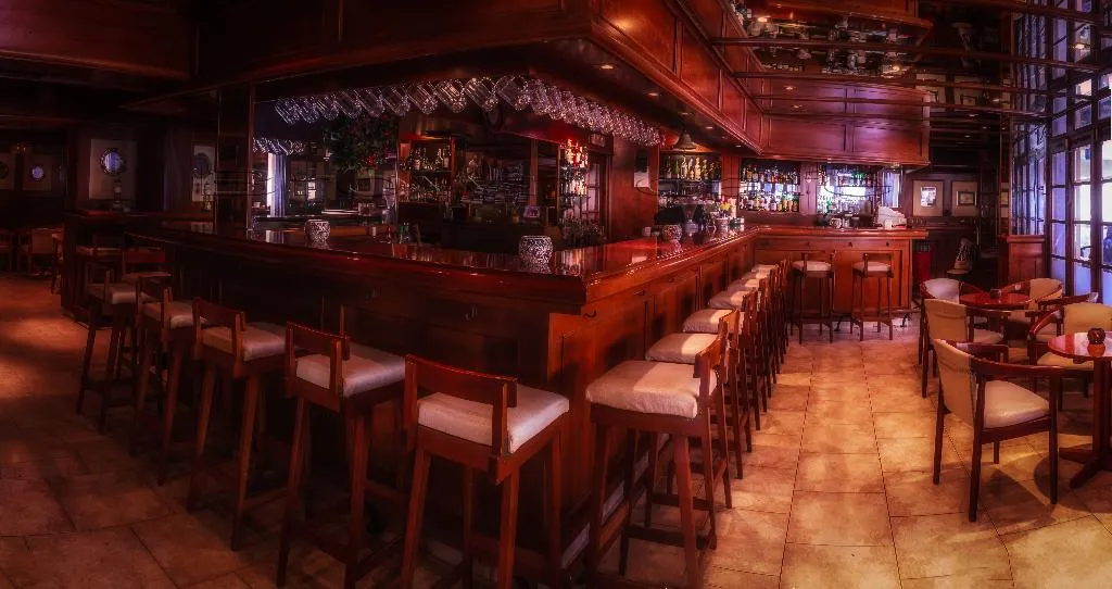 Bar, Als Hotel, Rhodes