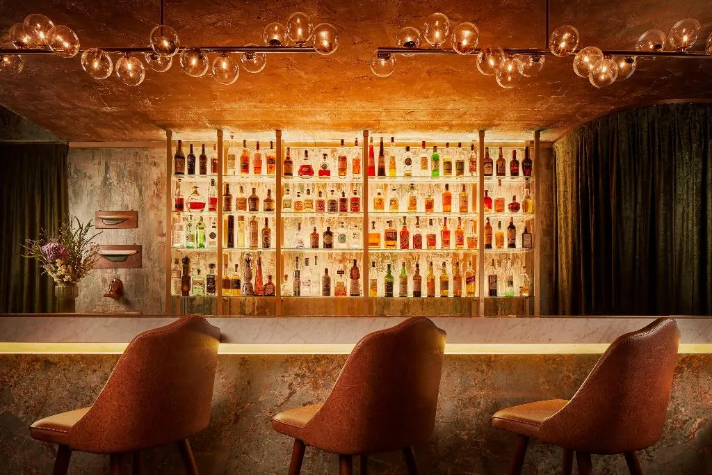 Bar, Avani Palazzo Moscova Milan Hotel, Milan
