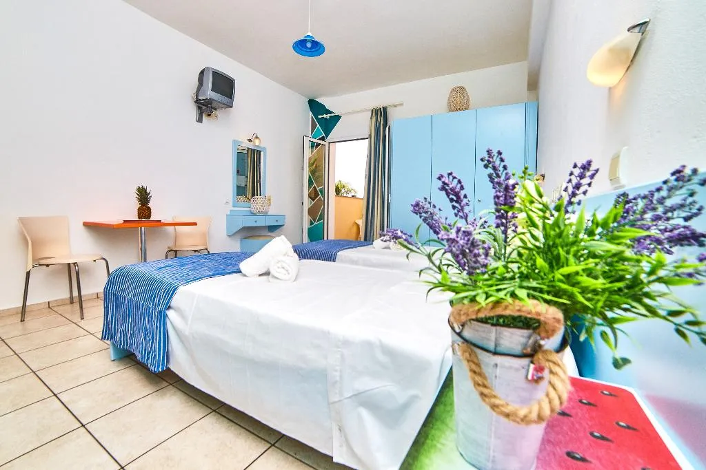 STUDIO CAPACITY 2 Room, Village Oasis, Crete