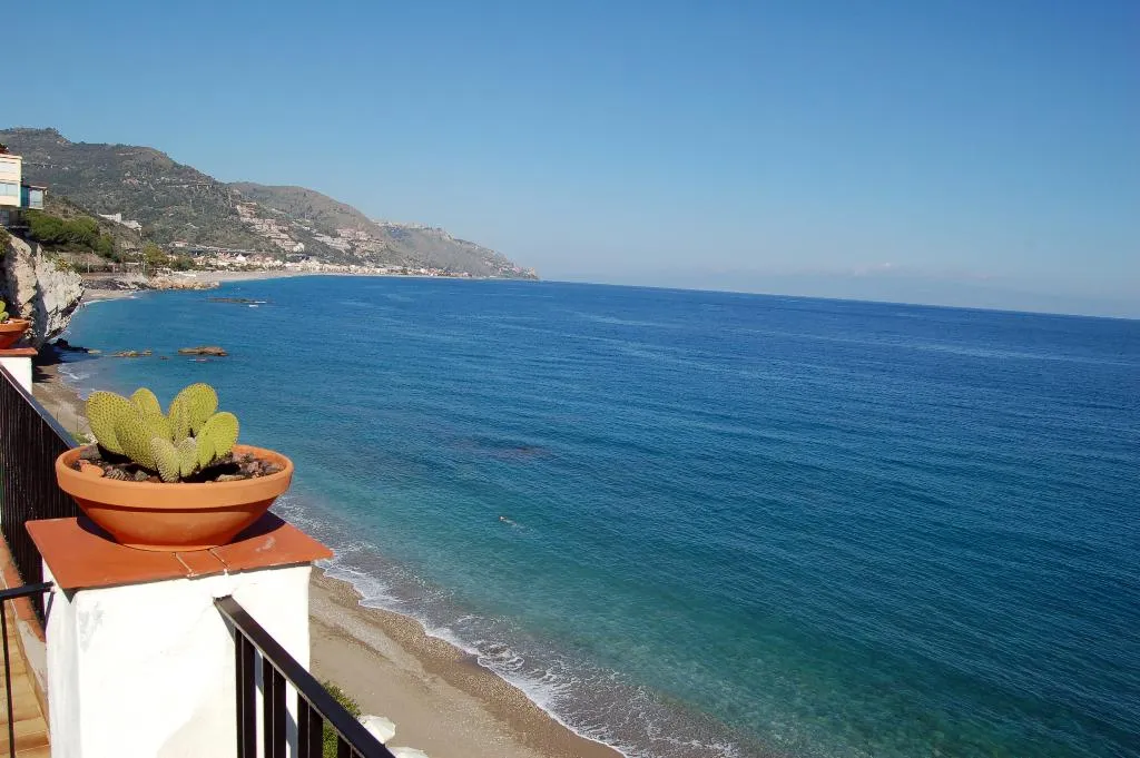 TRIPLE SUPERIOR WITH TERRACE Room, Lido Mediterranee, Taormina