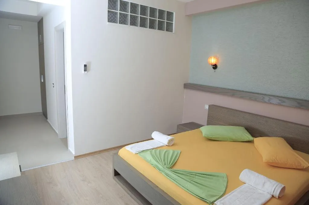 Room, Hotel Picasso, Kavaje