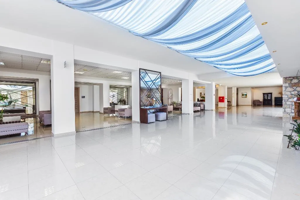 Lobby, Kriopigi Hotel, Halkidiki