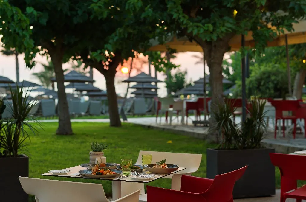 Restaurant, St George Beach Hotel & Spa Resort, Cyprus