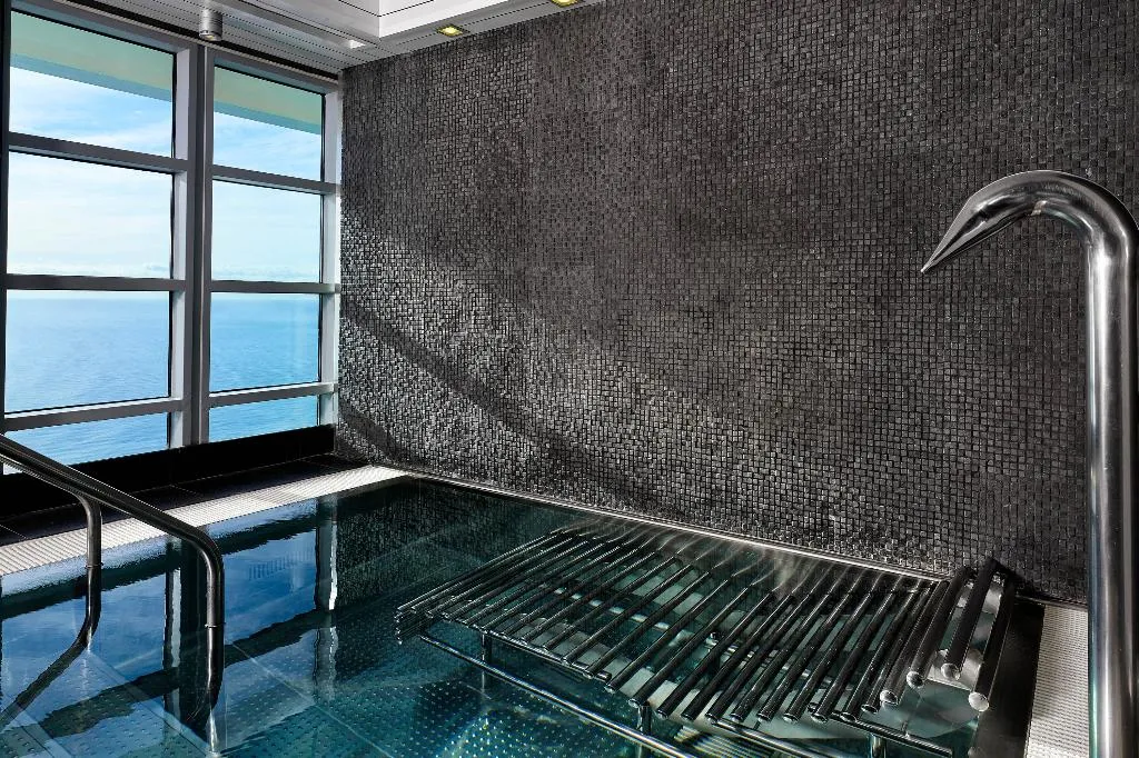 Pool, Hotel Arts, Barcelona