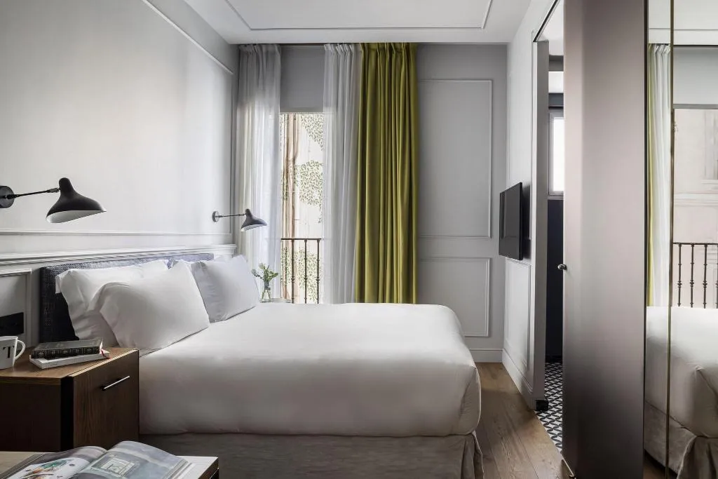 DOUBLE SINGLE USE STANDARD Room, Totem Madrid, Madrid