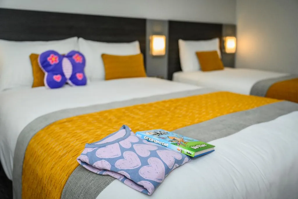QUADRUPLE STANDARD Room, Newtown Park Hotel, Dublin