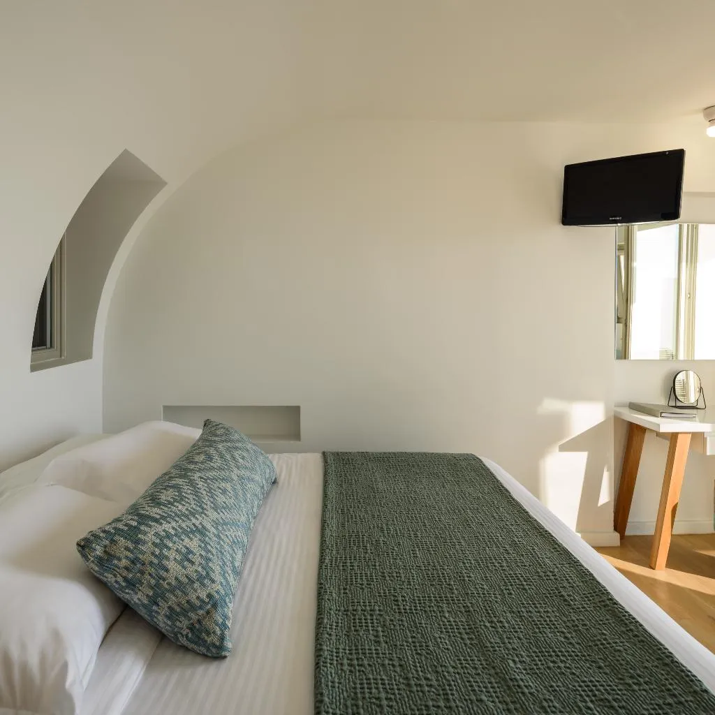 Double or Twin STANDARD Room, Panorama Santorini Boutique Hotel, Santorini