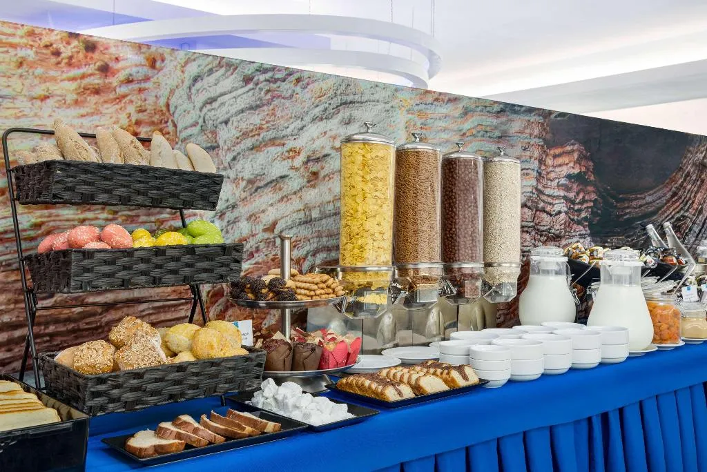 Restaurant, TRYP by Wyndham Corfu Dassia, Corfu
