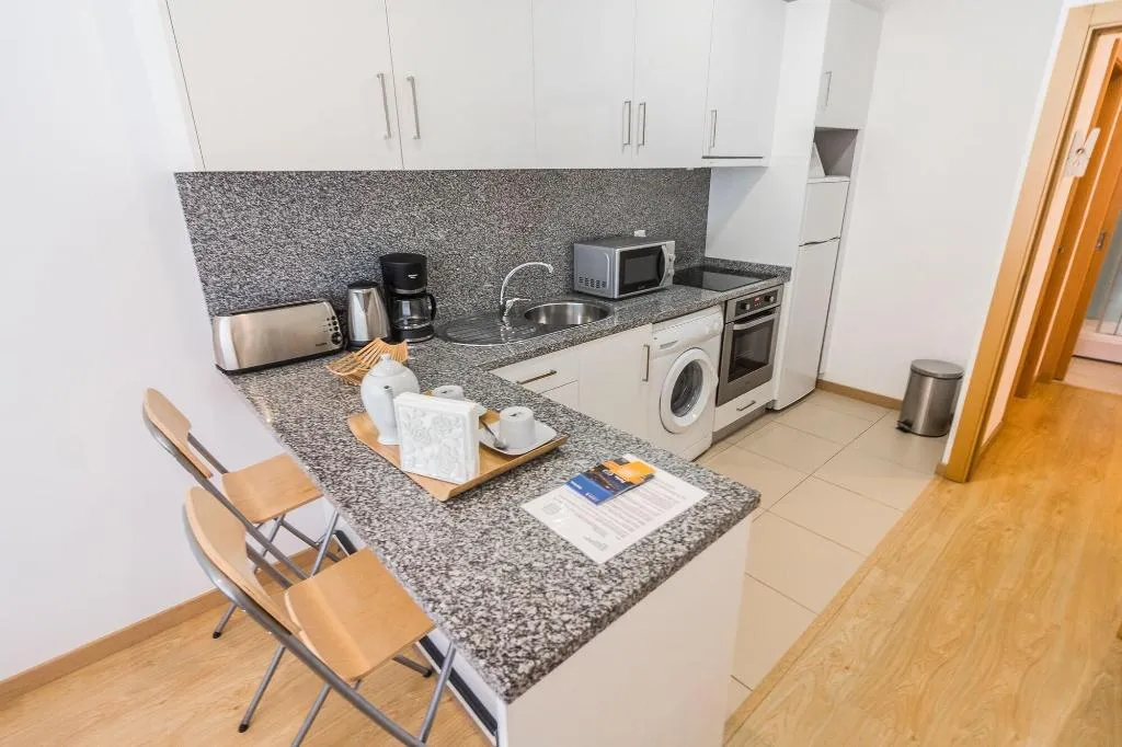 Room, Oporto Stories Apartments - Santa Catarina, 219, Porto