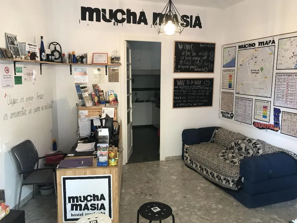 Lobby, Mucha Masia Hostel Rural-Urbà, Barcelona