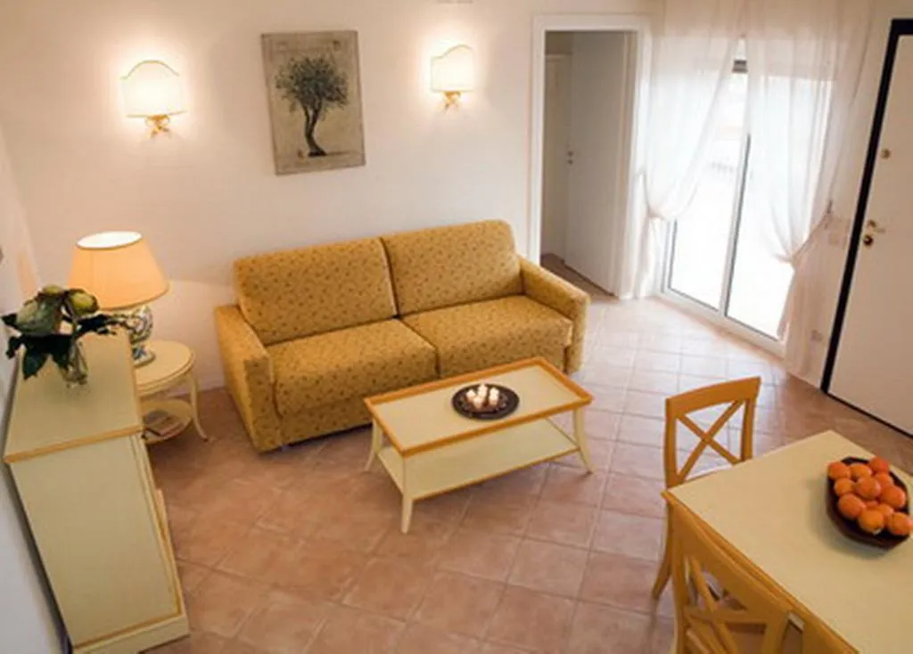 APARTMENT CAPACITY 2 Room, Residence dei Margi, Catania