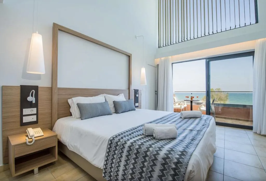 FAMILY ROOM SEA VIEW Room, Kiani Beach Resort, Crete