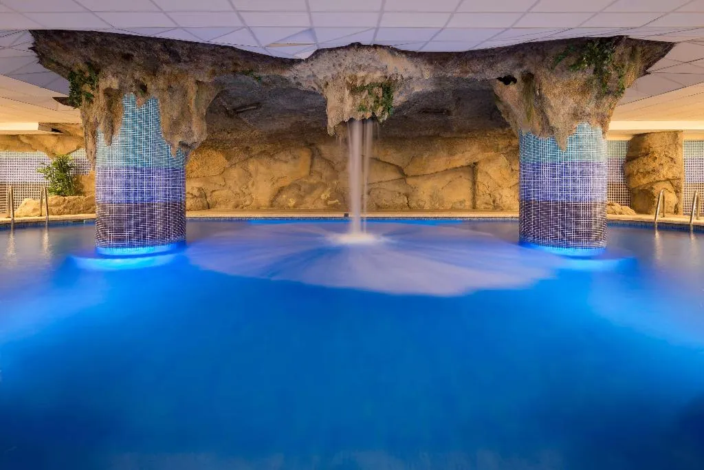 Pool, htop Royal Star, Costa Brava