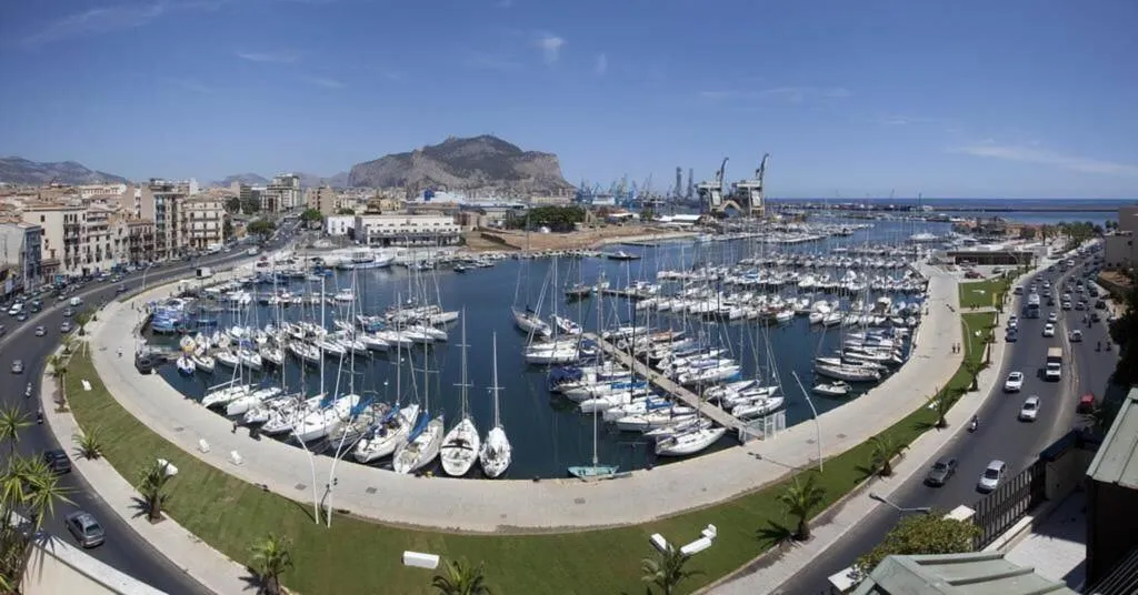 General view, B&B White, Palermo