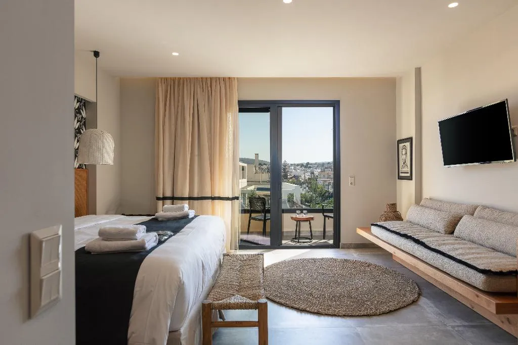 JUNIOR SUITE WITH BALCONY Room, Chapter 02 Gallery Suites, Crete