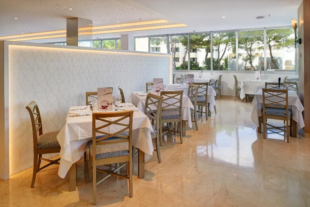 Restaurant, Hipotels Bahia Cala Millor Only Adults, Majorca