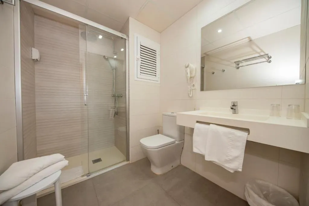 Room, Hostal Santa Eulalia, Ibiza