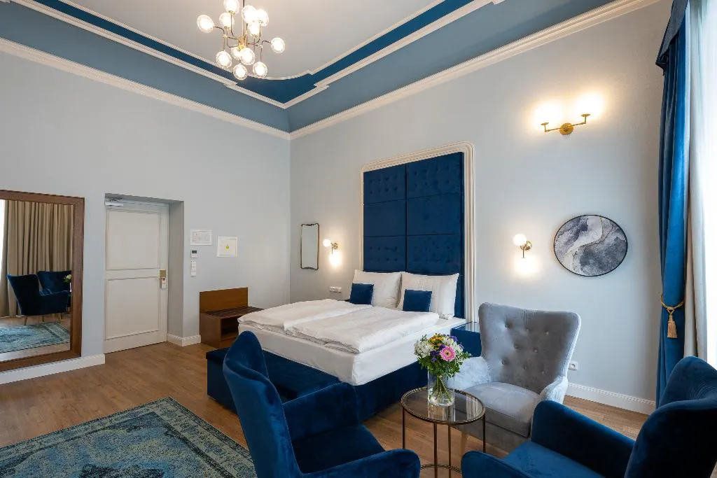 SUITE STANDARD Room, Hotel Garden Court Prague, Prague