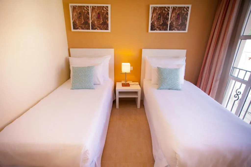 APARTMENT CAPACITY 5 TWO BEDROOMS Room, Coral Los Silos, Tenerife