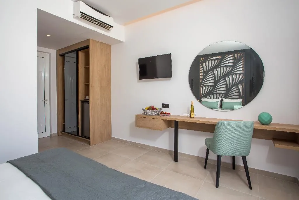 SUITE WITH PRIVATE POOL Room, Casa Stavris, Rhodes