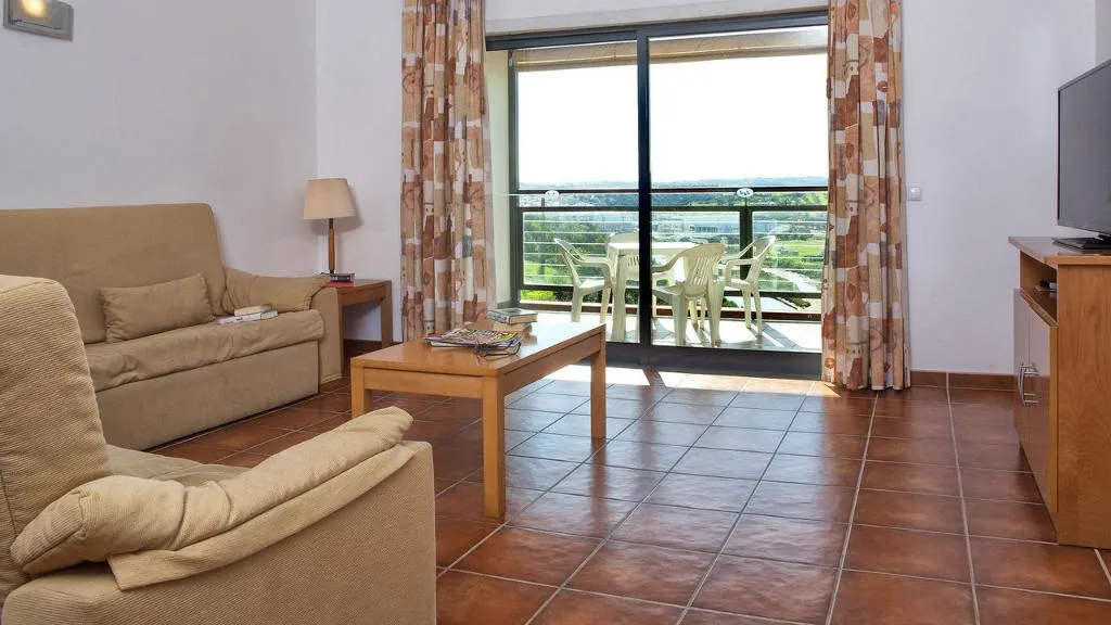 APARTMENT TWO BEDROOMS Room, VitaSol Park, Algarve