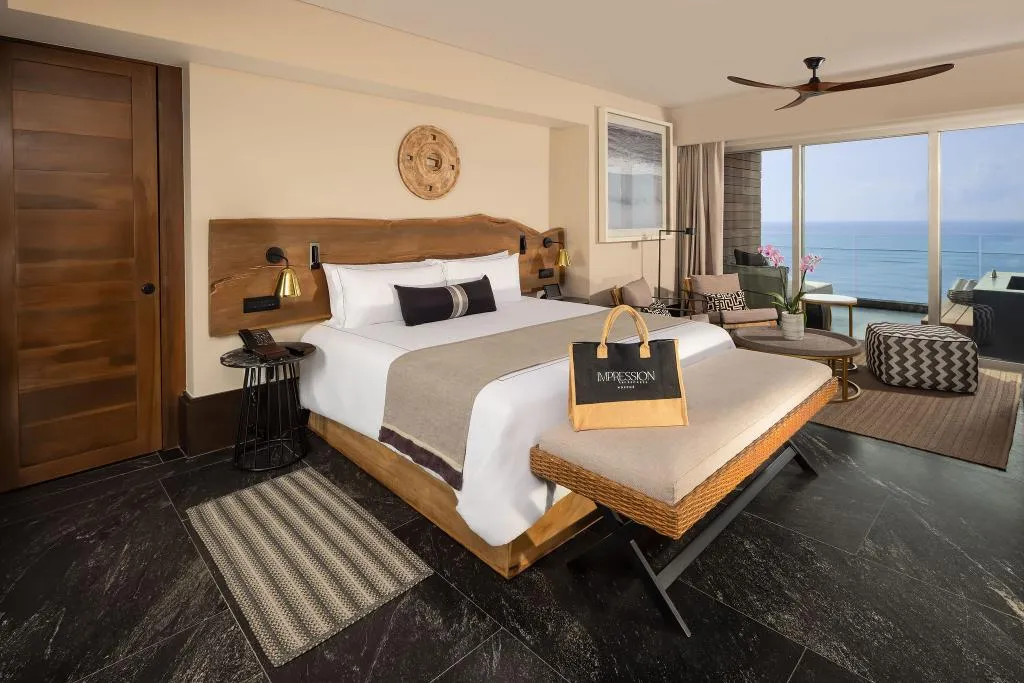 SUITE OCEAN FRONT KING BED Room, Impression Moxché by Secrets, Cancun Area