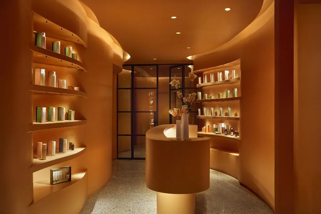 Sports and Entertainment, The Carlton, Milan, Milan