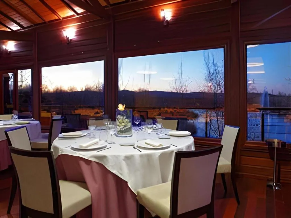 Restaurant, Complejo La Ciguena, Madrid