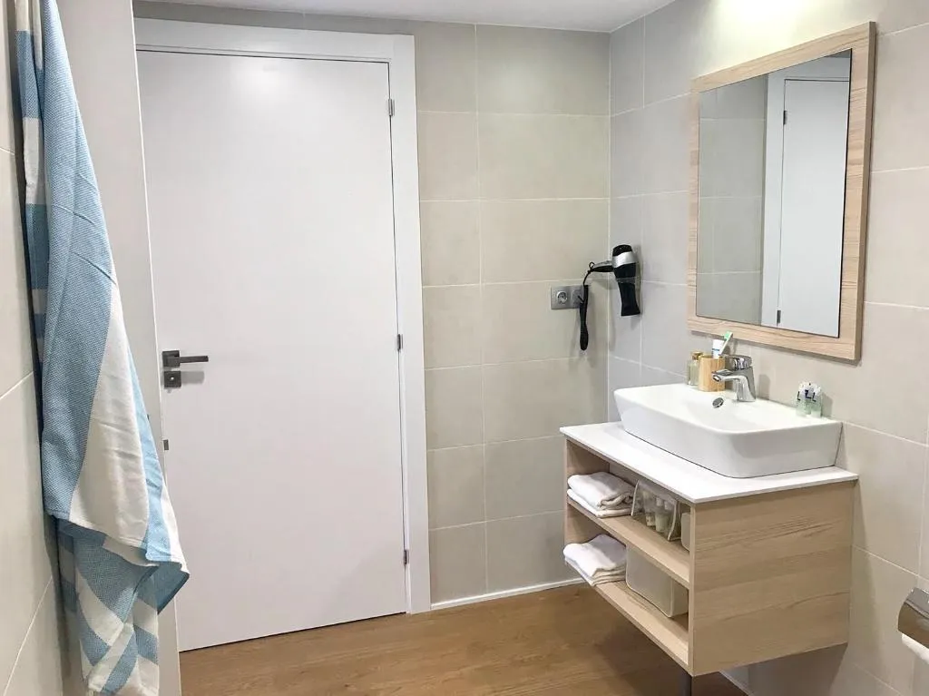 TRIPLE STANDARD Room, Hotel Salou Beach Rentalmar, Costa Dorada