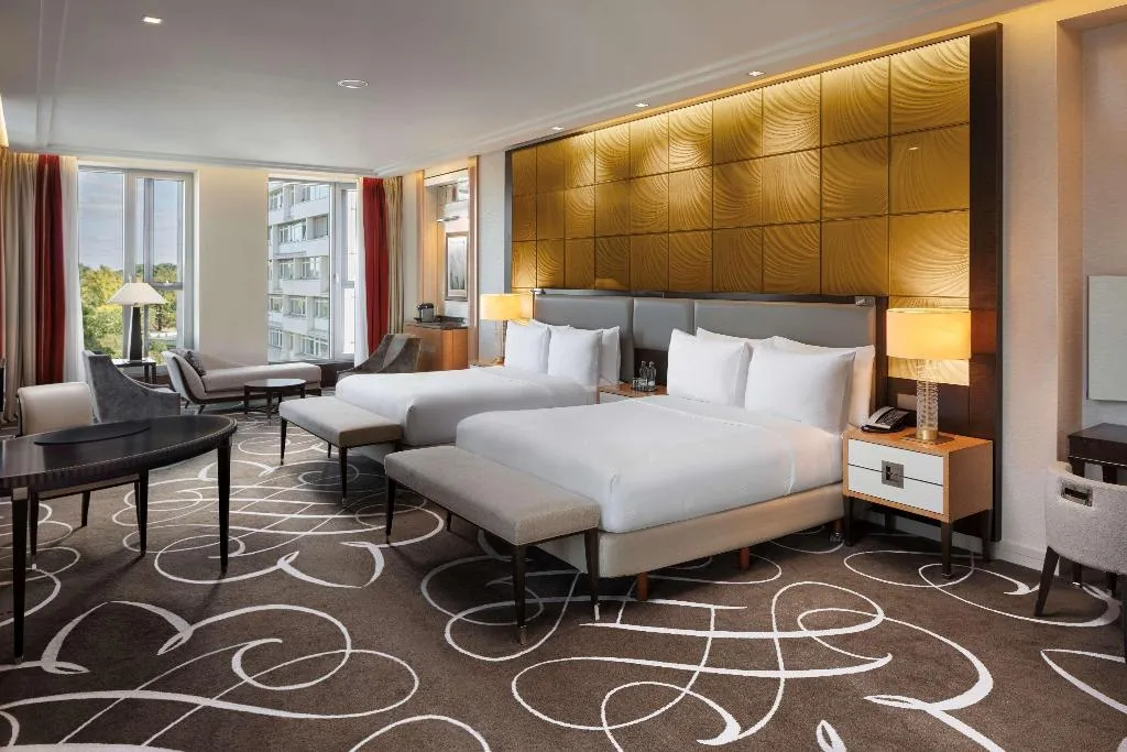 Room, Waldorf Astoria Berlin, Berlin