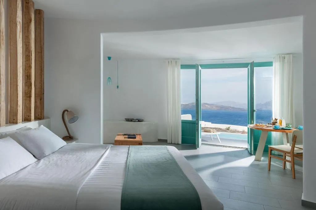 Room, Avatar Suites, Santorini